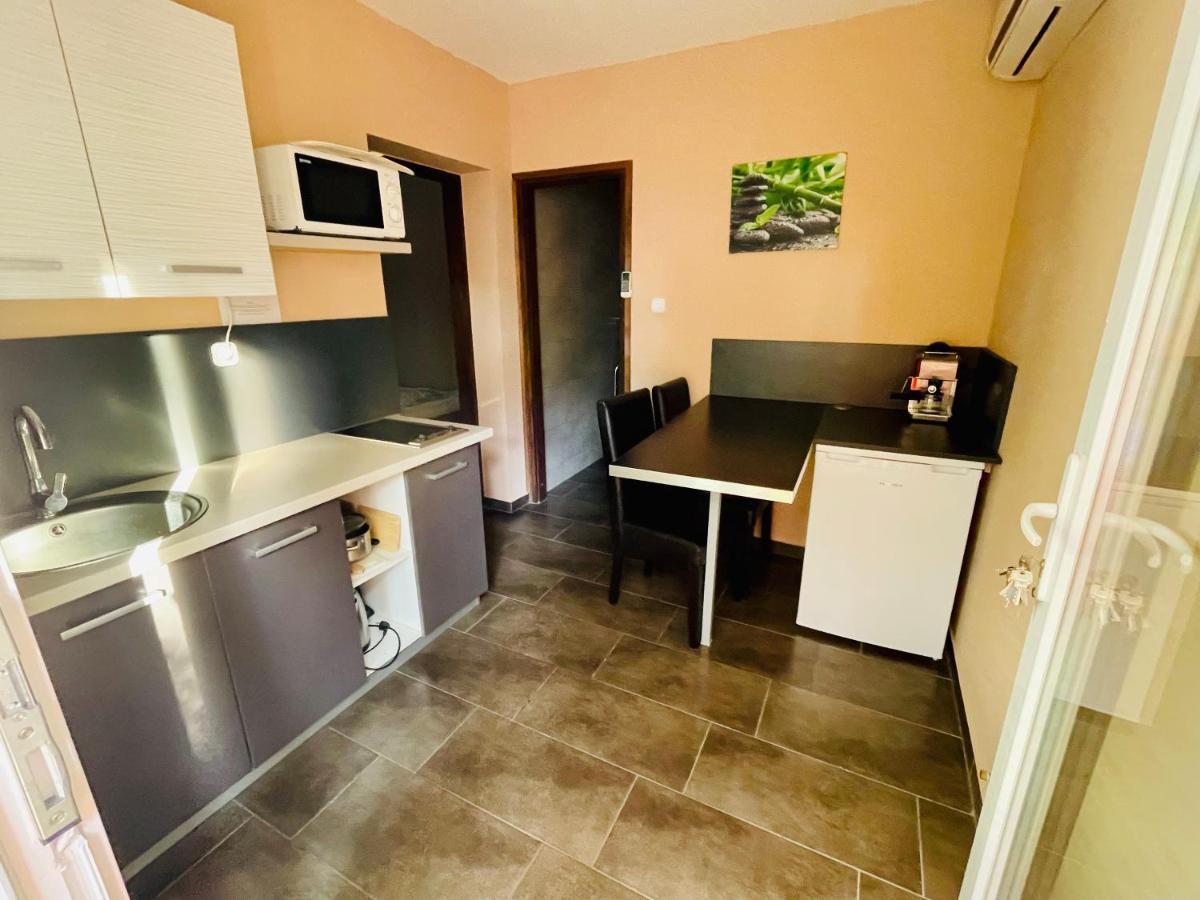 Happy Home Apartman ชิโอฟก ภายนอก รูปภาพ